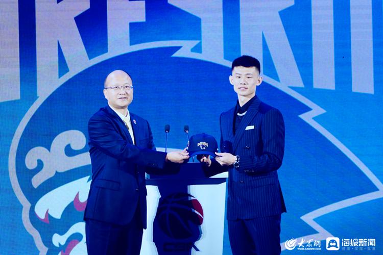 cba选秀结果2020（CBA选秀里程碑！状元王岚嵚成为第100位选秀球员，青岛男篮选中两名球员）