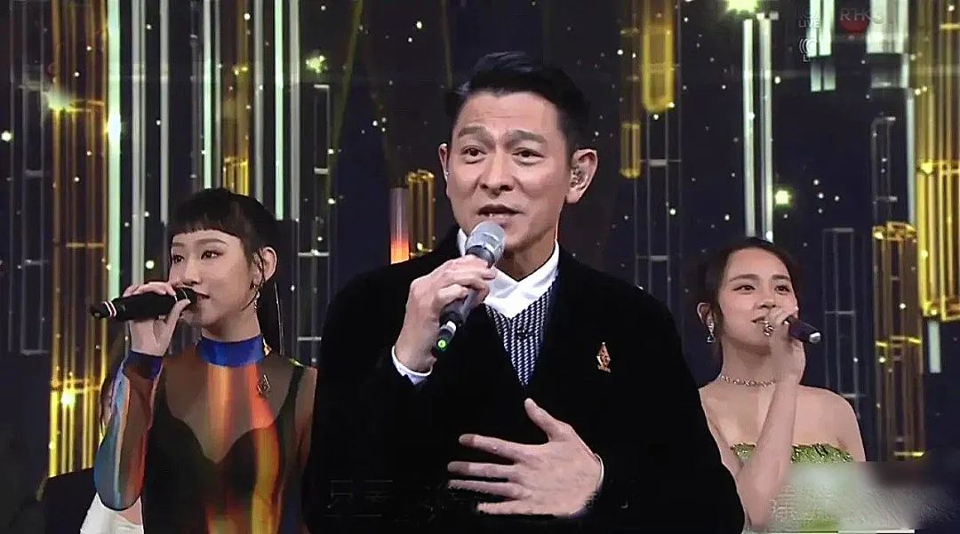 “声生不息”继续！刘德华与炎明熹合唱，郑欣宜同姚焯菲PK，传承港乐有新人，资深一辈觉得好开心