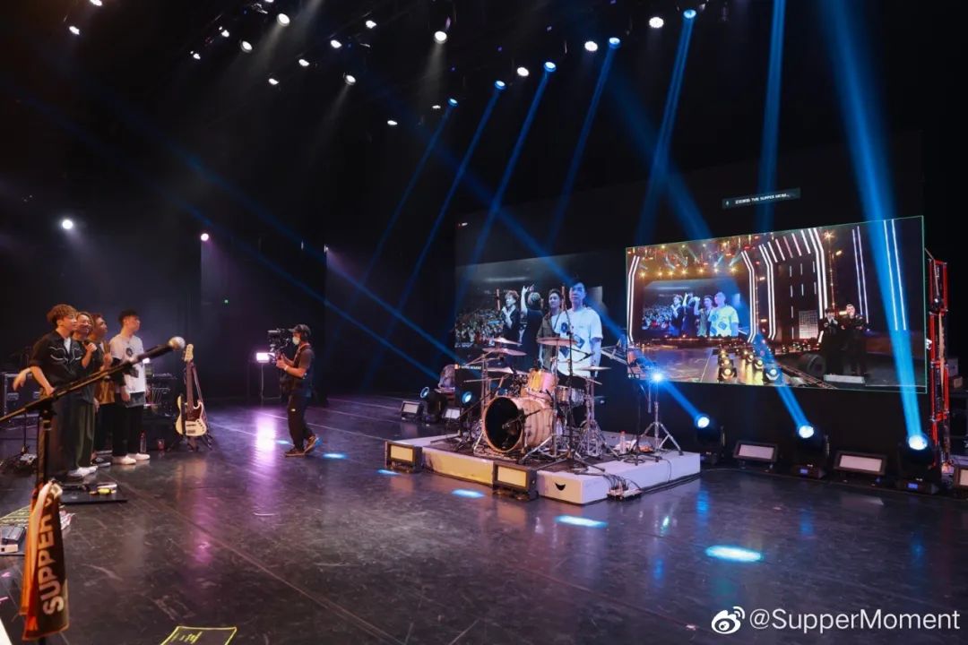 “声生不息”继续！刘德华与炎明熹合唱，郑欣宜同姚焯菲PK，传承港乐有新人，资深一辈觉得好开心