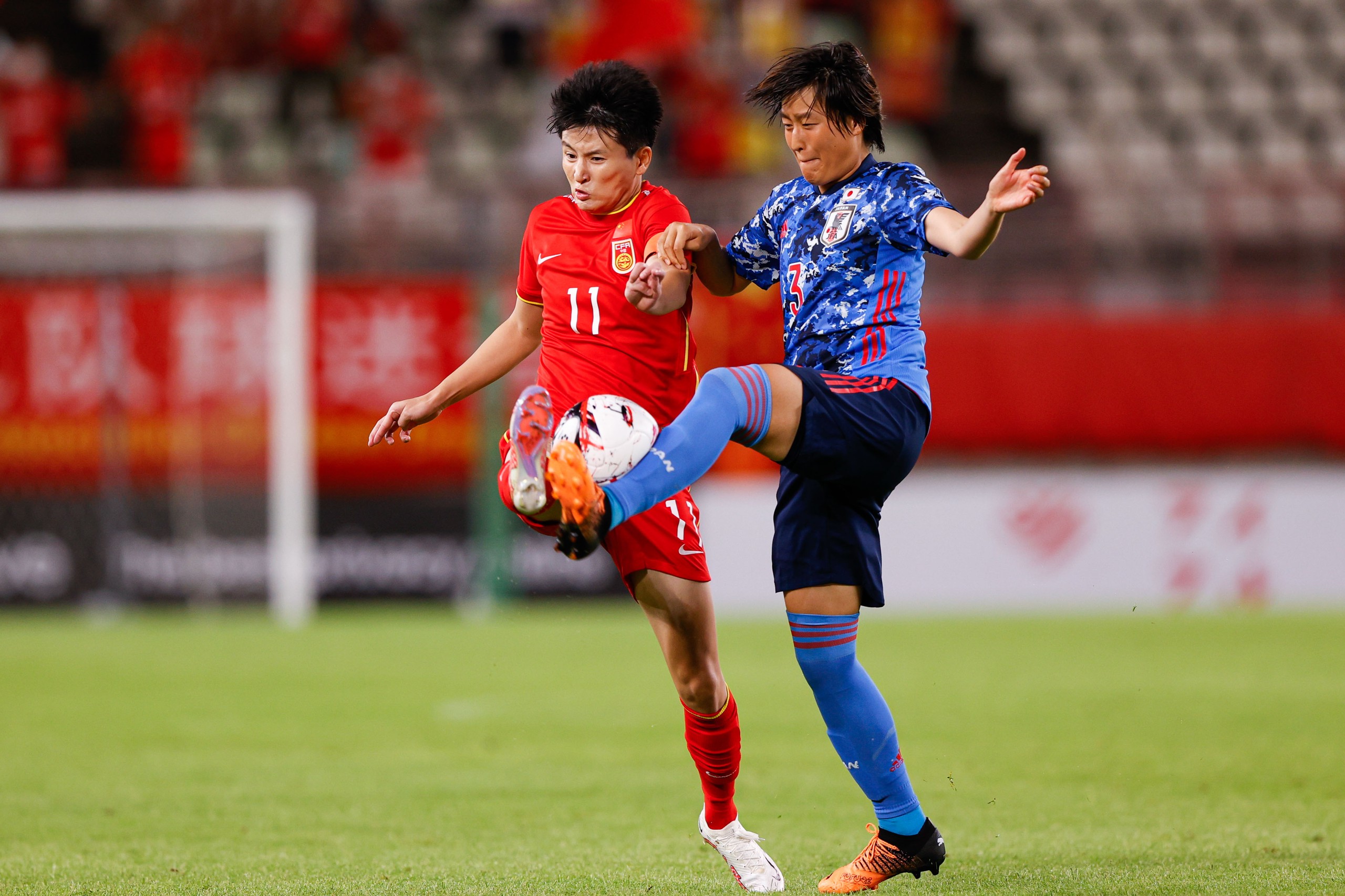 女足世界杯日本队(全场落于下风，中国女足0-0日本队，遗憾错失东亚杯冠军)