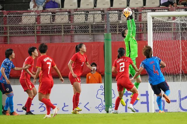 7月26日中國女足比賽（中國女足0：0平日本隊 東亞杯1勝2平收獲亞軍）