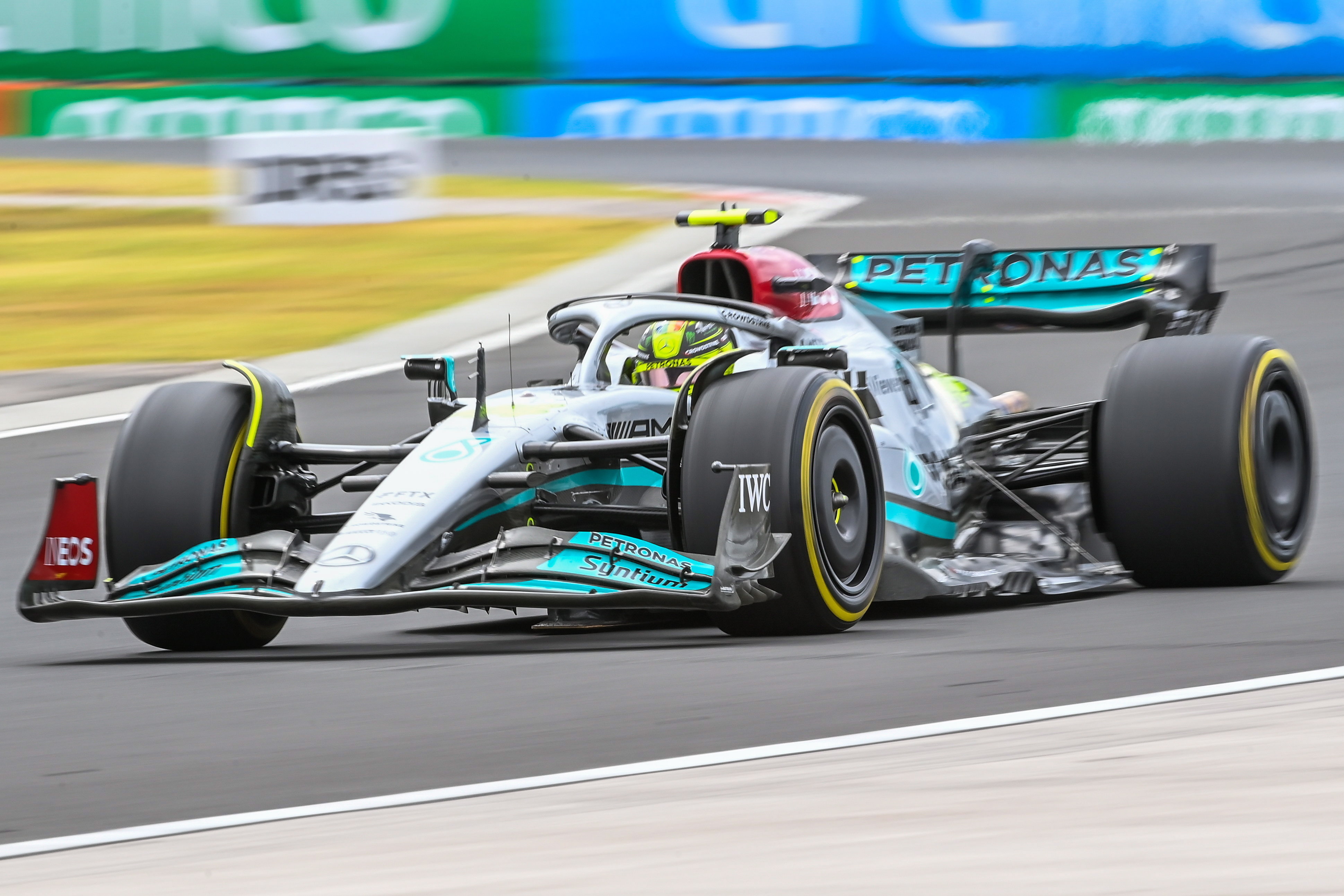 f1匈牙利大奖赛（（外代二线）赛车-F1匈牙利大奖赛：维斯塔潘夺冠）