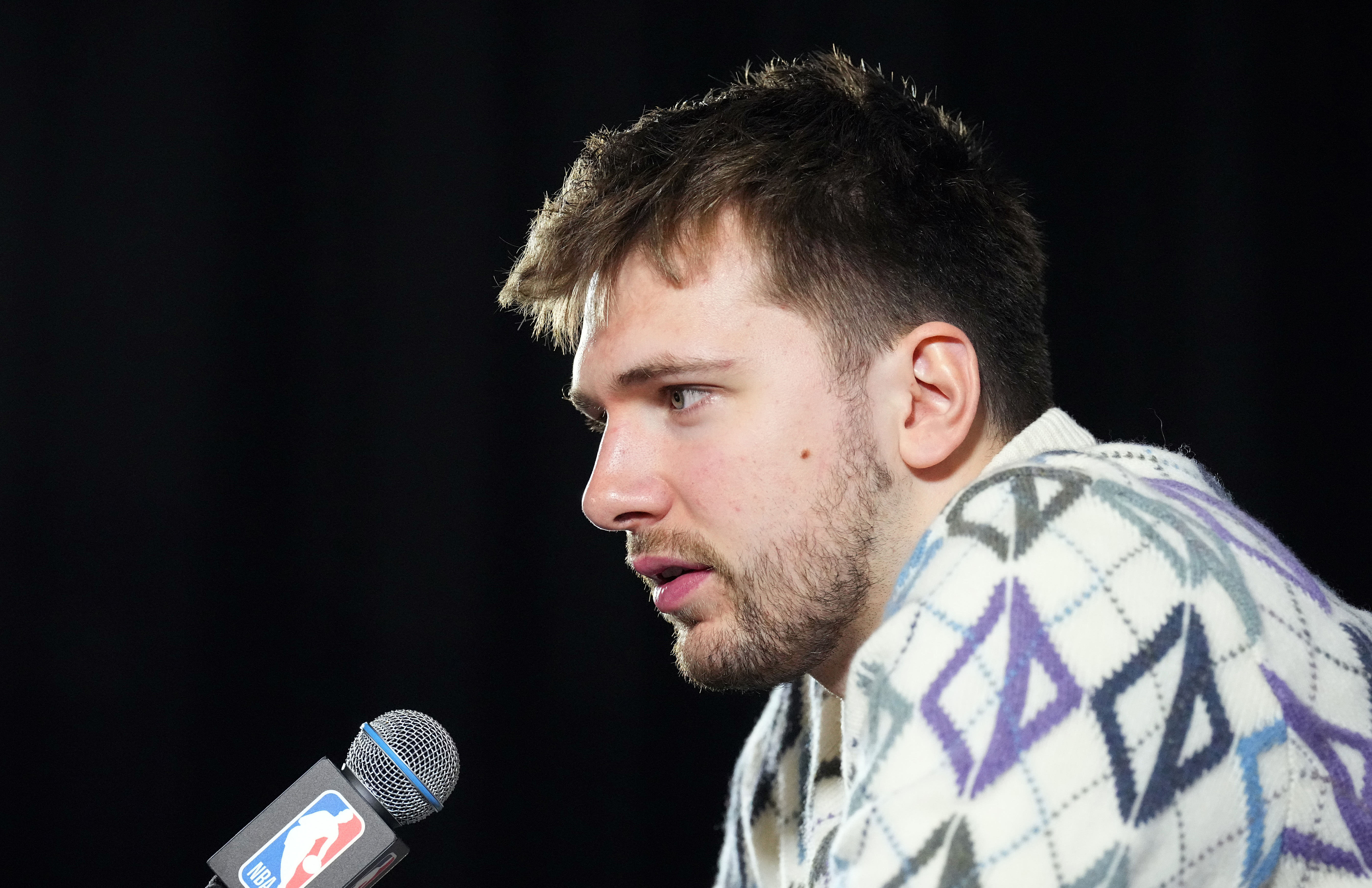 北京时间8月8日,据nbc体育报道,23岁的卢卡-东契奇已经成长为这个联盟