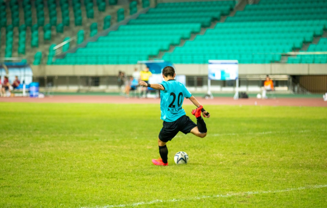 福建省哪里有足球比赛（福建这个城市足球联赛，福州队、泉州队、厦门队已取三连胜）