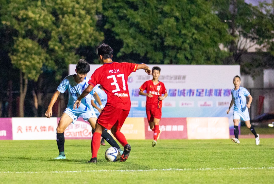 福建省哪里有足球比赛（福建这个城市足球联赛，福州队、泉州队、厦门队已取三连胜）