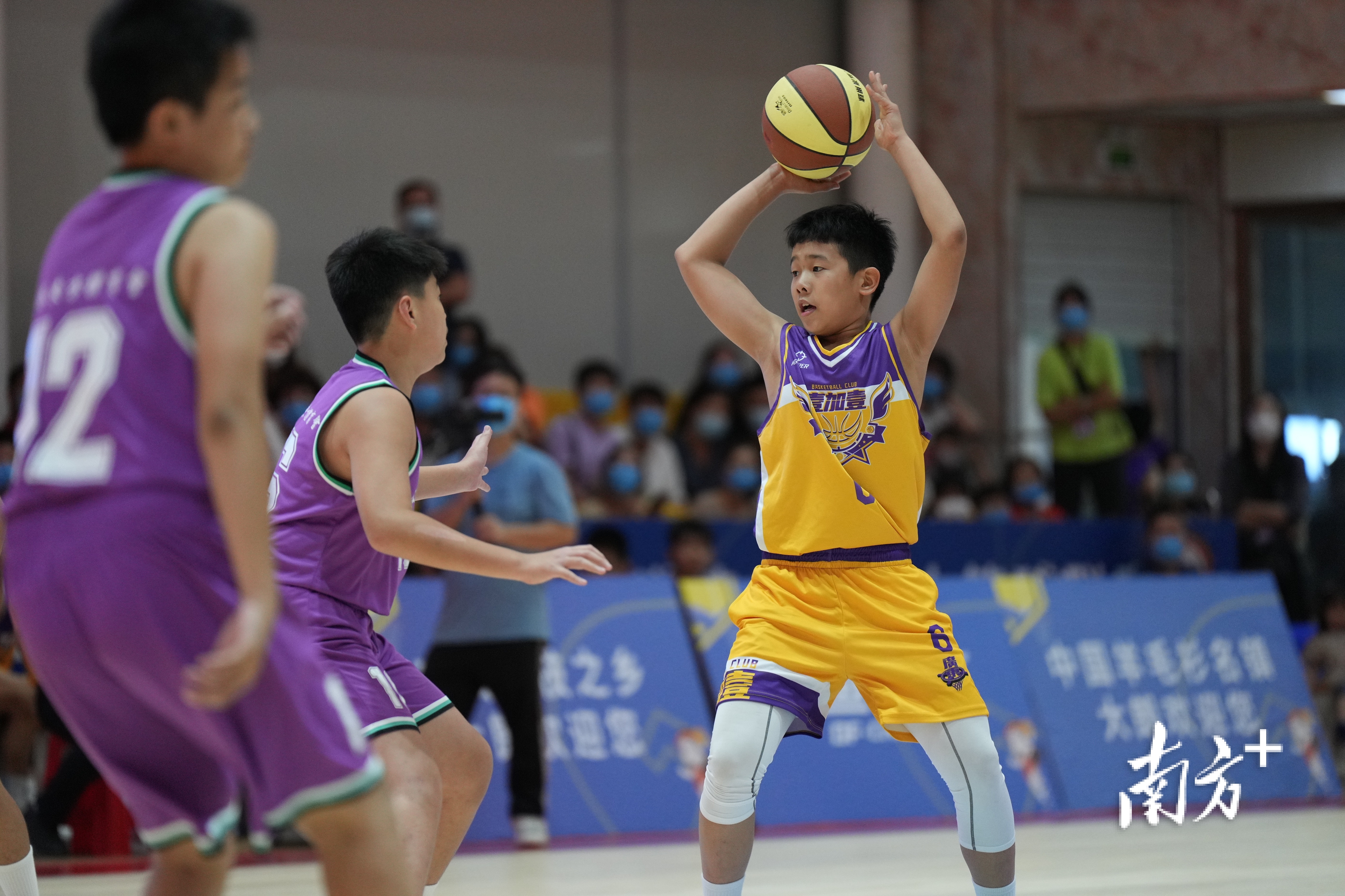 四到九岁篮球比赛在哪里(32支大湾区少年篮球队今夜齐聚大朗)