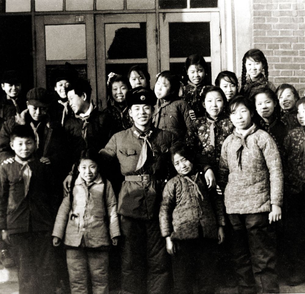 以保护我偶像纪录（“我和雷锋叔叔照过相”暖流穿越六十年寻访照片上的“孩子”）