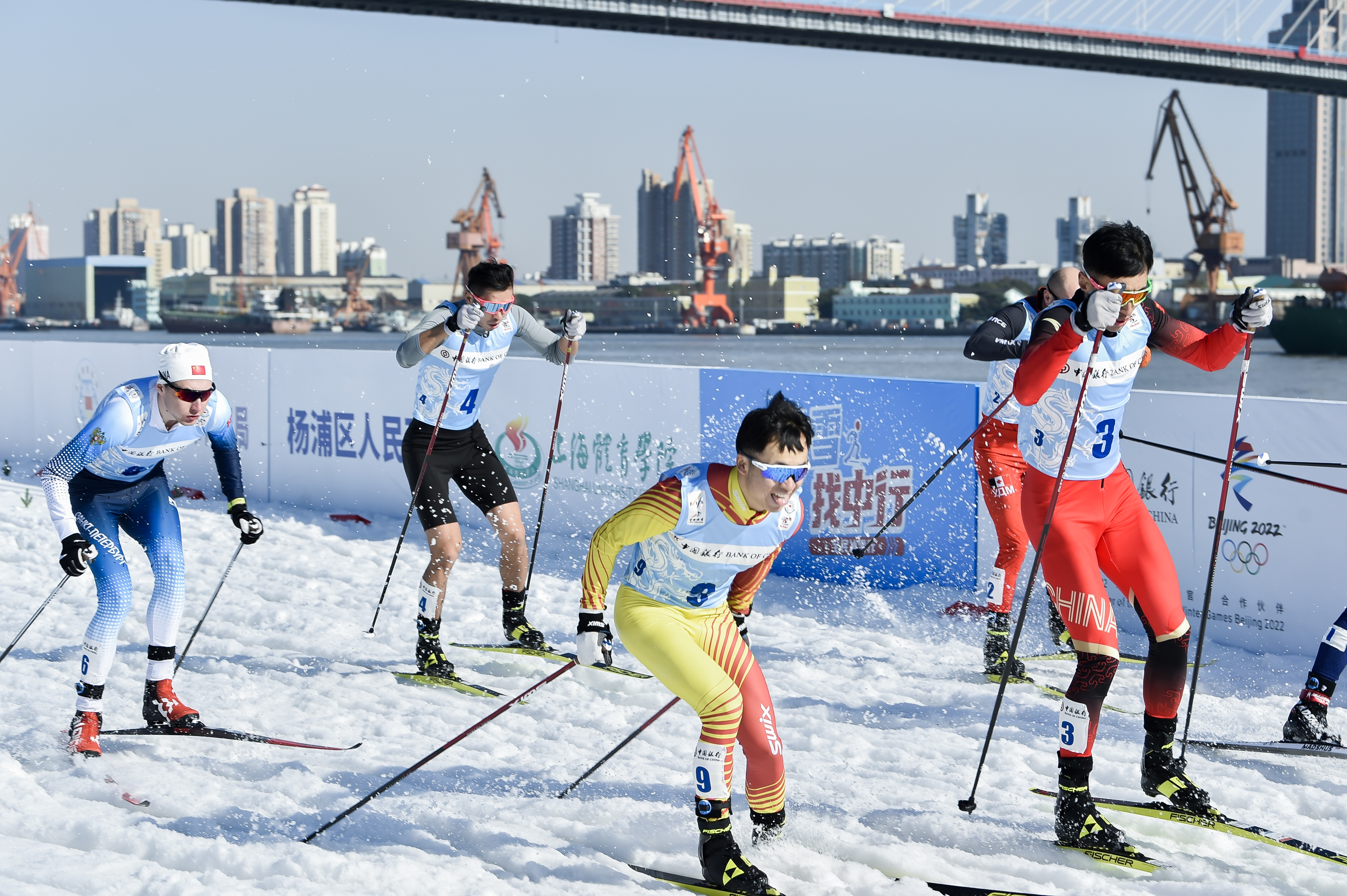 2021年亚洲足球杯(上海发布2021年体育赛事影响力评估报告，上海半马获第一)