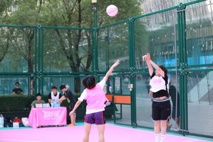 中国女子篮球锦标赛赛程(京城女子篮球比赛——粉色风暴国贸周赛正式开启)