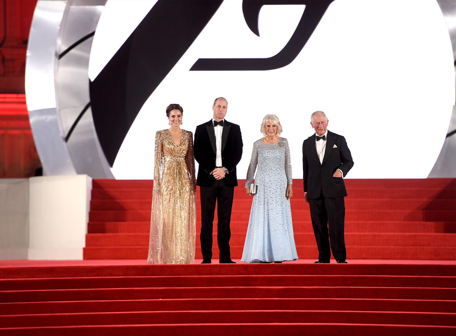 2012年倫敦奧運會標志（“007”同女王陛下不得不說的故事）