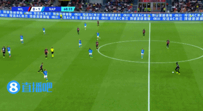 米兰1-0那不勒斯（意甲-吉鲁破门难救主卡卢卢失良机 AC米兰遭首败1-2那不勒斯）