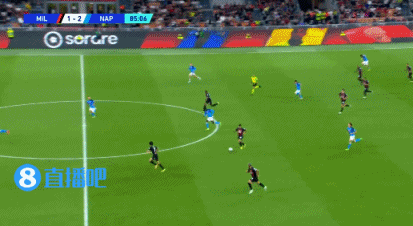 米兰1-0那不勒斯（意甲-吉鲁破门难救主卡卢卢失良机 AC米兰遭首败1-2那不勒斯）