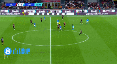 米兰1-0那不勒斯（意甲-吉鲁破门难救主卡卢卢失良机 AC米兰遭首败1-2那不勒斯）