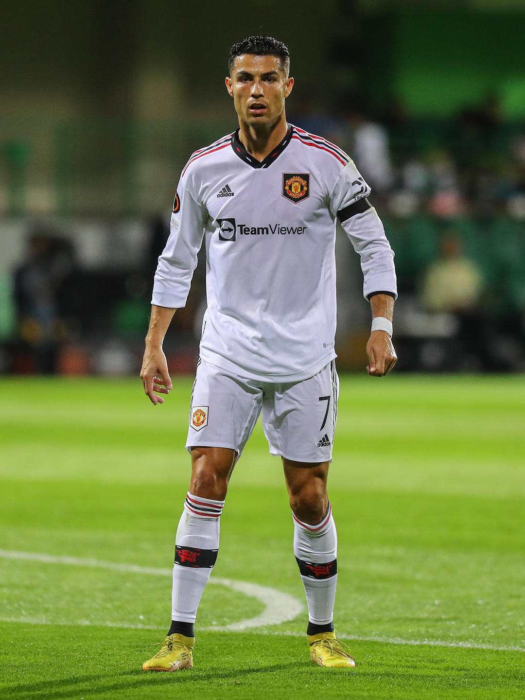 图据ic photo据《镜报》报道,c罗在instagram上拥有超过4.