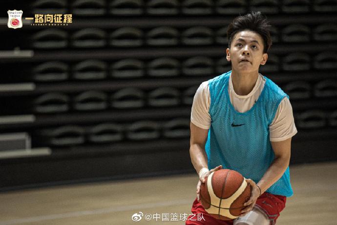 加拿大女篮对西班牙女篮（实力榜第三！冲击世界杯奖牌，中国女篮化茧成蝶的时刻到了）