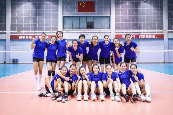 16年奧運(yùn)會(huì)女排有哪些隊(duì)員（中國女排世錦賽14人名單出爐，3名里約奧運(yùn)冠軍在列）