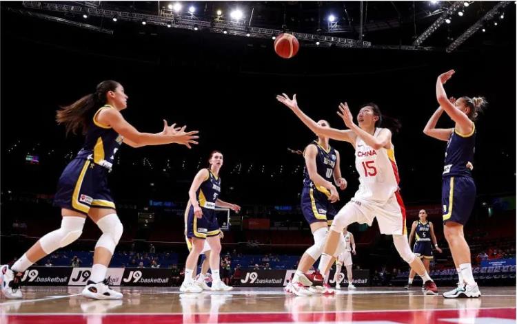 感谢队友和主教练的帮助（韩旭：感谢教练感谢队友，我们今天打得非常棒）-趣拿体育