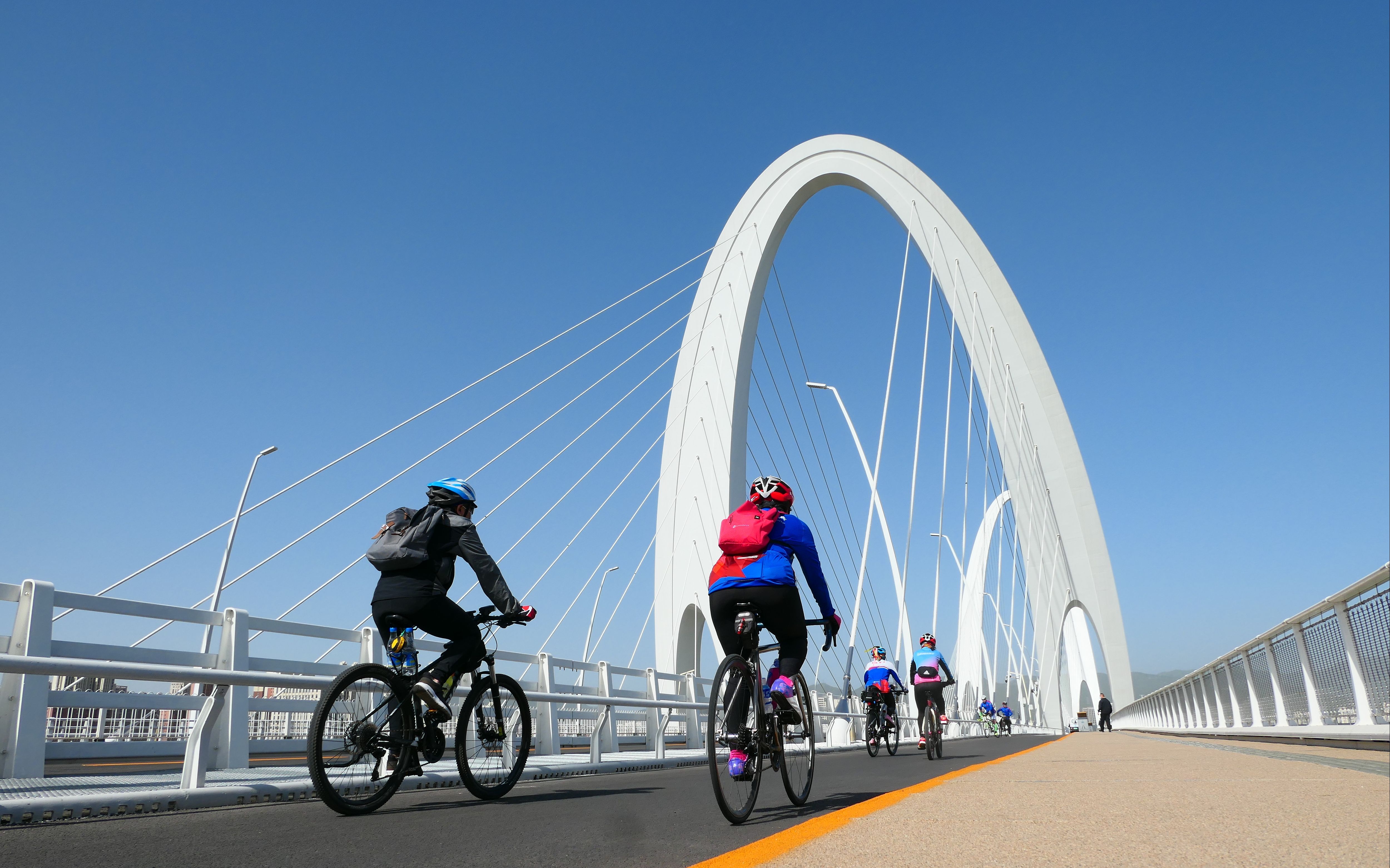 日本奥运会单车比赛路过哪些地方(7个关于骑行的热门话题，听听奥运冠军和专业运动员怎么说)