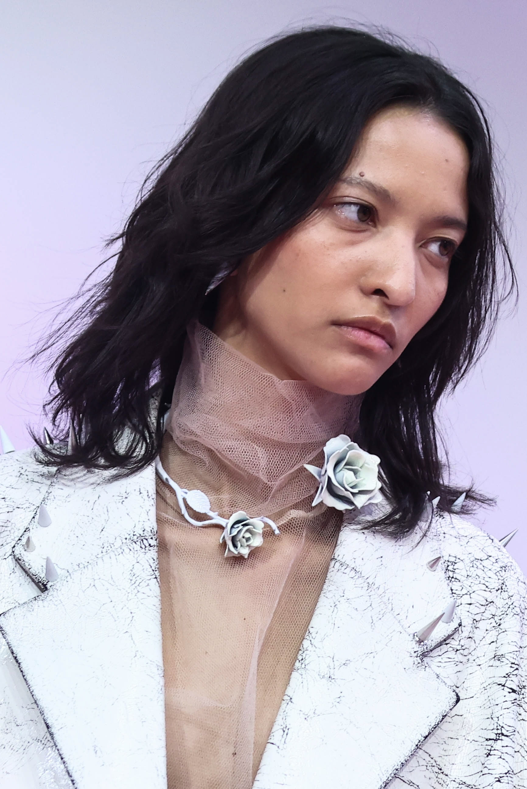 paris是什么牌子衣服（paris是什么牌子衣服BALENC）-第17张图片-大连信息网
