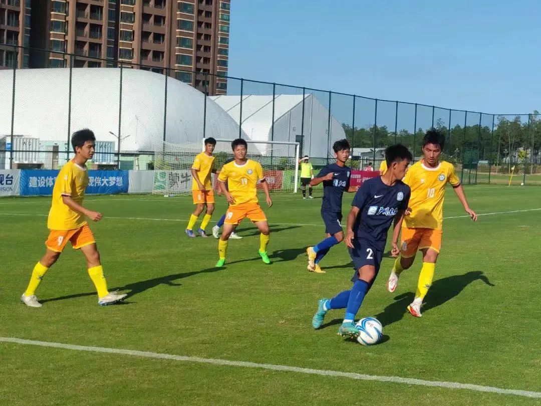 中国青少年足球联赛首阶段结束，广州城两队高奏凯歌
