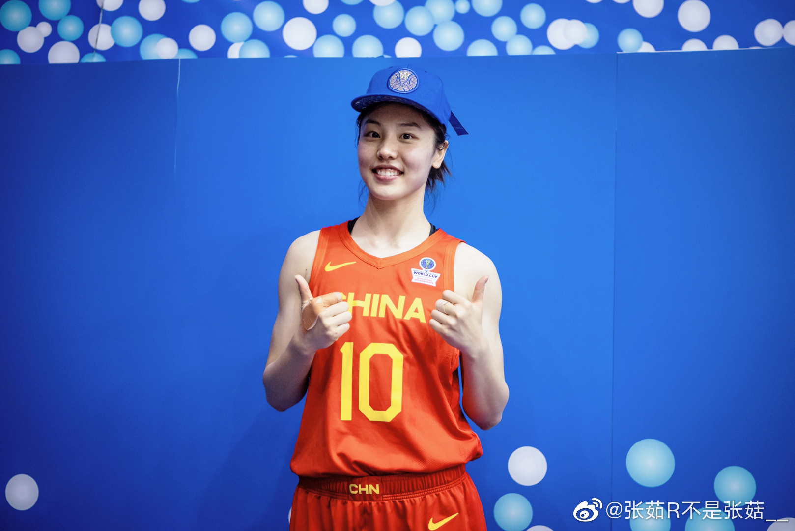 中国女篮11号叫什么名字(带你走近中国女篮的12朵金花,不允许你还不