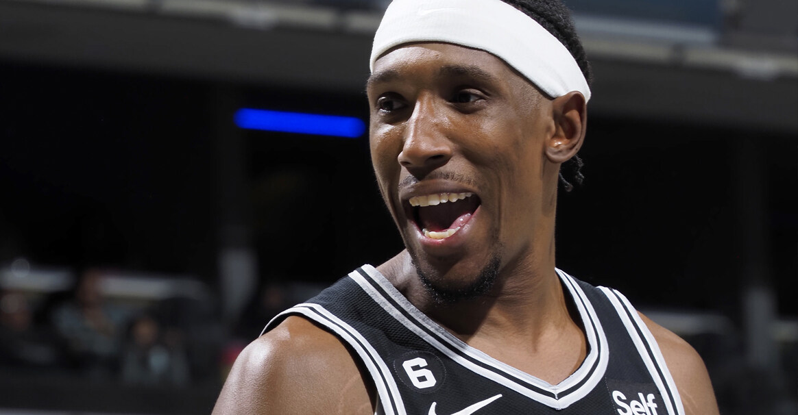 步行者vs马刺（理查德森27分 马刺顶住步行者反扑3分险胜）-华海博客