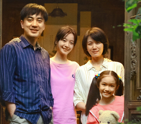 两部大戏!演完《人世间》再演《大考》,竟没认出张瑞涵