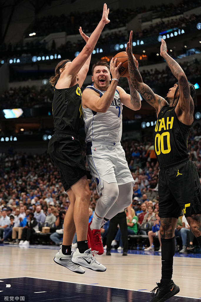 東契奇為什么不能閃耀nba（你覺得東契奇很胖很慢，但為啥NBA就沒人防得住他？）