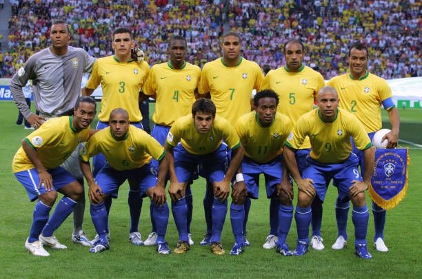 巴西世界杯历届阵容：02年3R率五星巴西无人能挡 14年内马尔扛旗