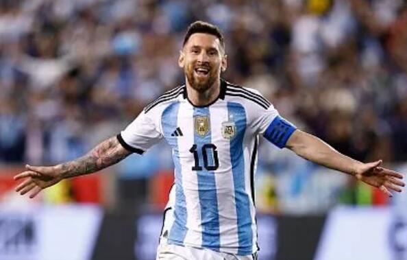 阿根廷大名单2022（阿根廷公布世界杯参赛名单，35岁梅西第5次领衔出征）