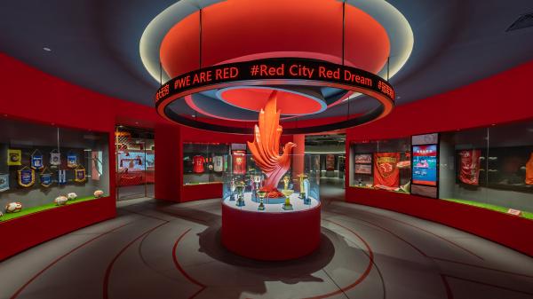 在上海哪里能看足球比赛（世界杯看球上海哪家强？“白玉碗”里这个足球体验中心，提供文化消费新选择）