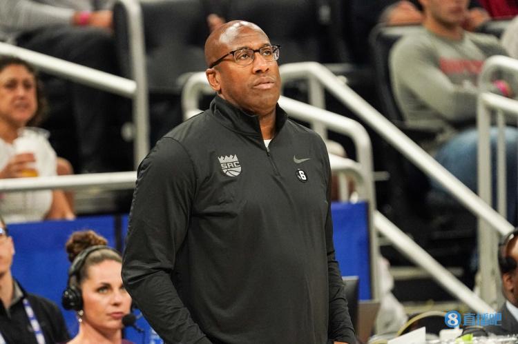 nba哪些教練換了（「人物志」三次被炒到助隊(duì)奪冠 從騎士到國王布朗教練有何蛻變？）