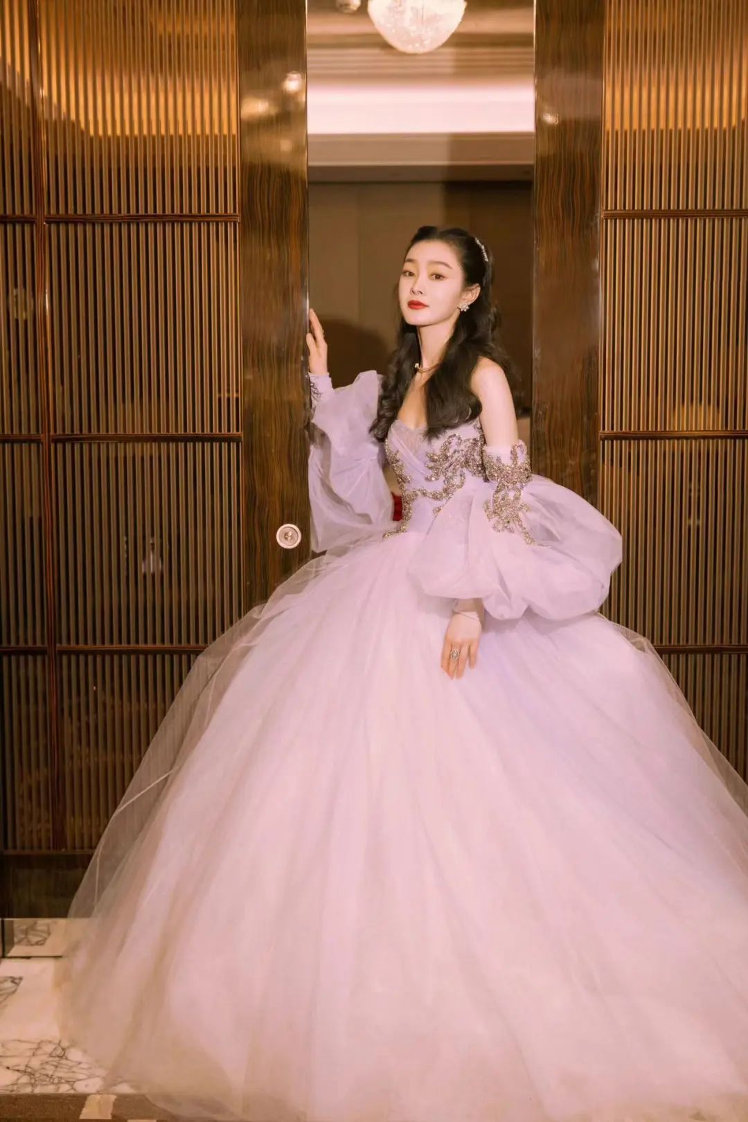 宋轶这路人缘,怎么来的?