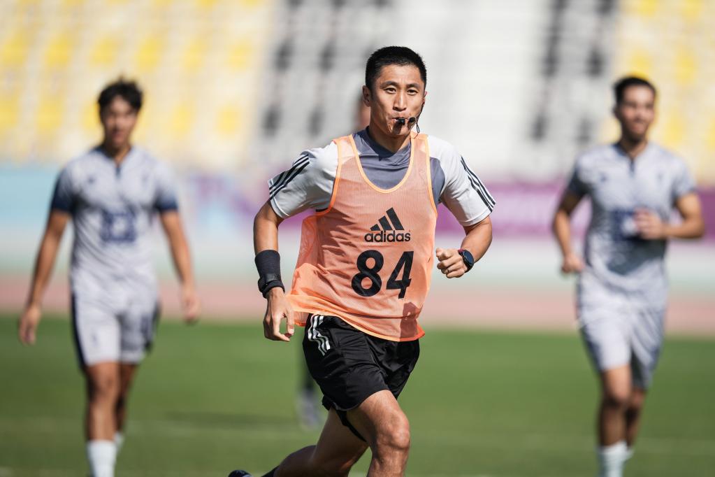 足球裁判怎么赚钱（世界杯裁判能赚多少钱？马宁进账8.5万美元）-华海博客