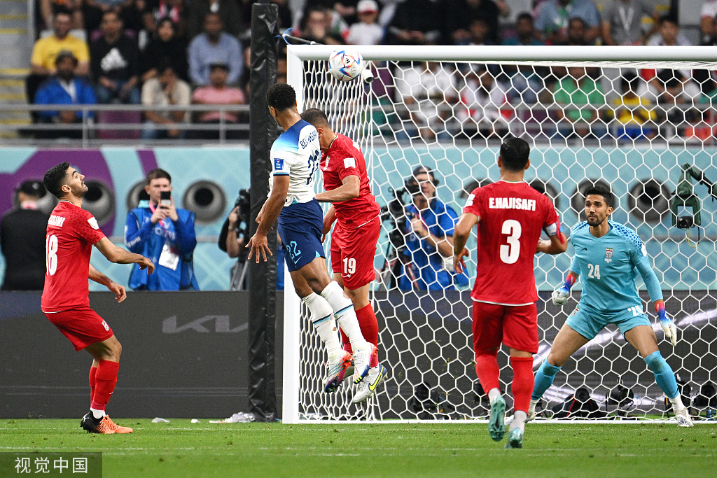 06年世界杯英格蘭vs葡萄牙（英格蘭隊6-2大勝伊朗隊，00后球員首次世界杯進(jìn)球）