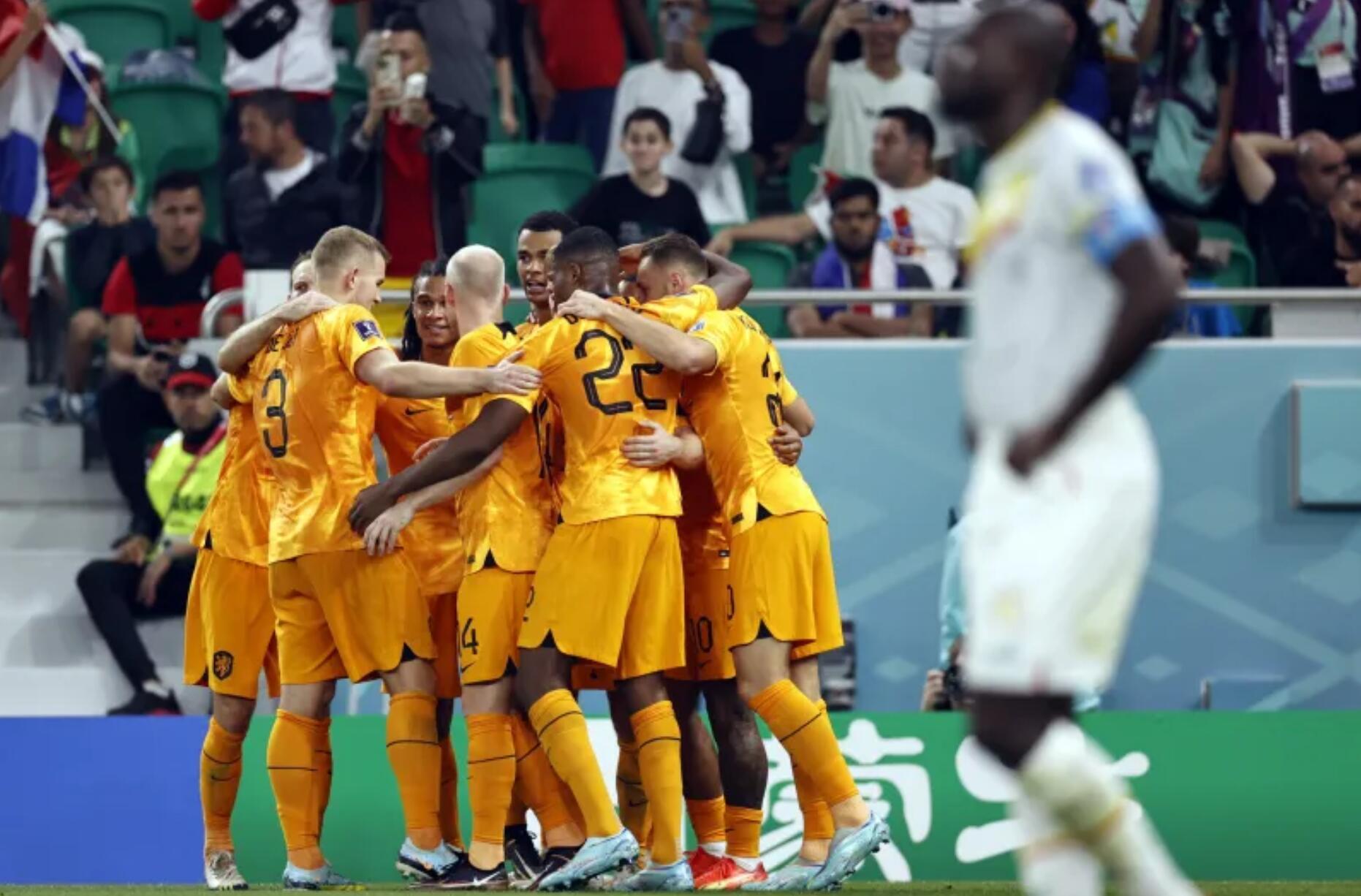荷兰队世界杯小组赛取得7连胜，仅次于巴西为足坛第二长纪录