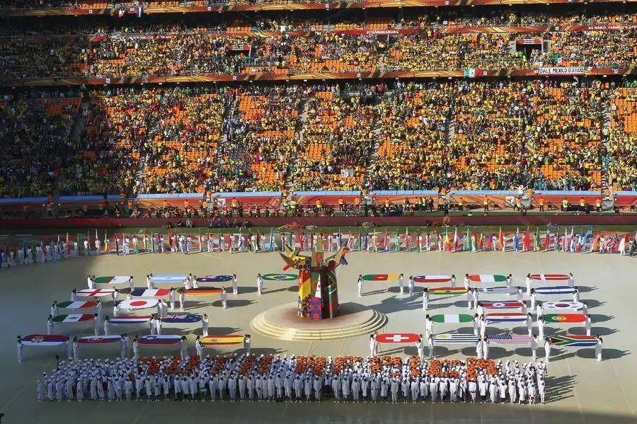 卡塔尔和中国时差（那些年，一个假球迷追过的世界杯）