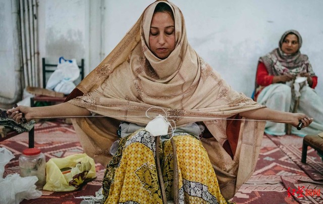 足球是由多少个六边形组成的（一个足球的诞生：探访世界最大足球产地）-华海博客