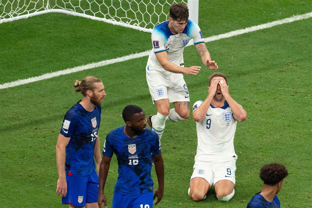 英格兰0-0闷平美国被质疑踢默契球，都到世界杯了，就让人看这？