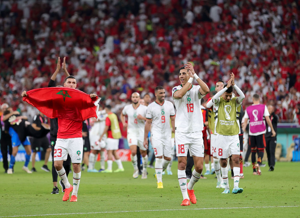 世界杯最新战报：西班牙1-1德国，“死亡之组”都有机会晋级！克罗地亚4比1大胜，加拿大提前出局；再爆冷，摩洛哥2:0力克比利时；日本输球，主帅道歉