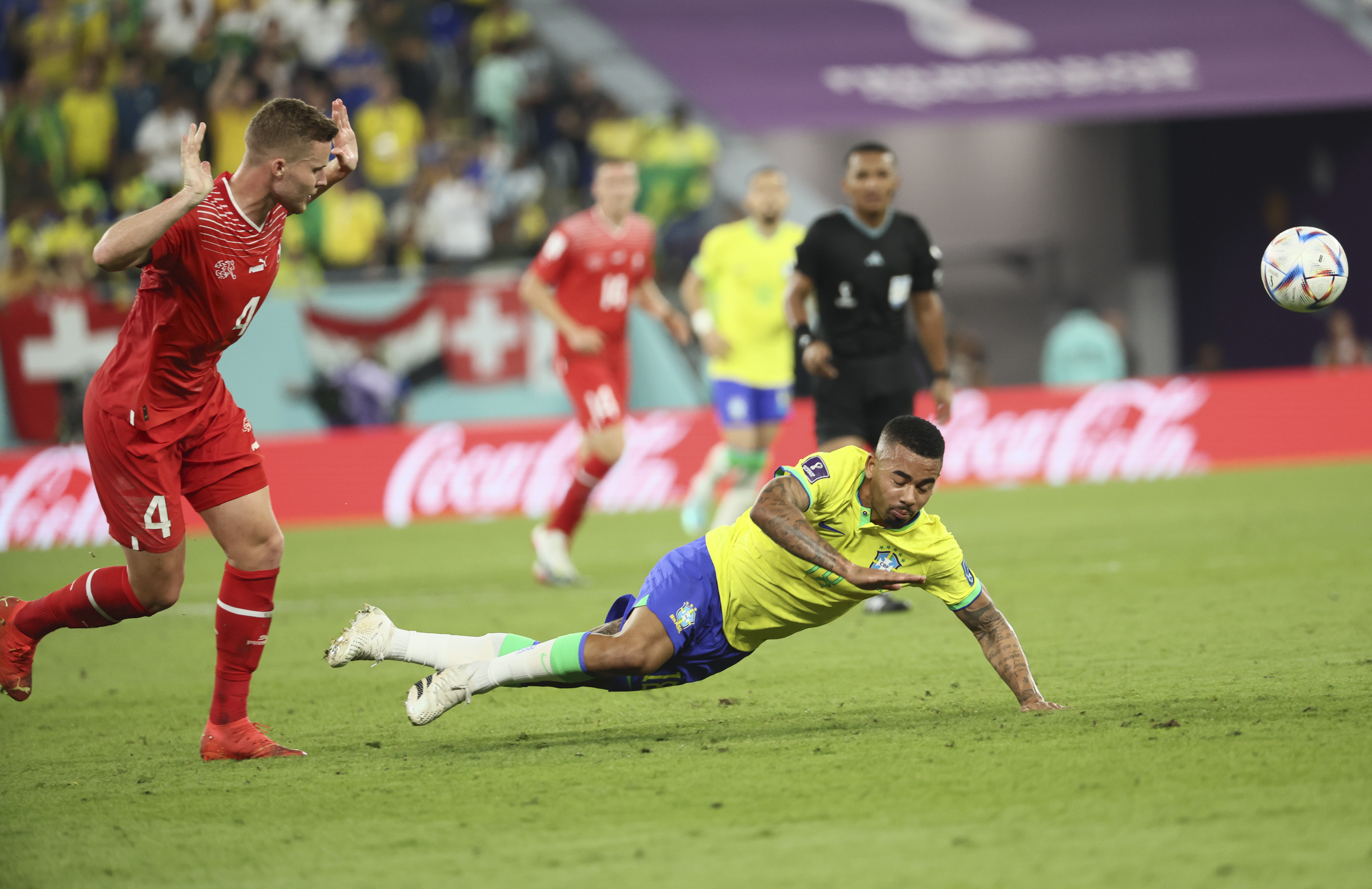 巴西世界杯创作图片（（卡塔尔世界杯）足球-G组：巴西胜瑞士）