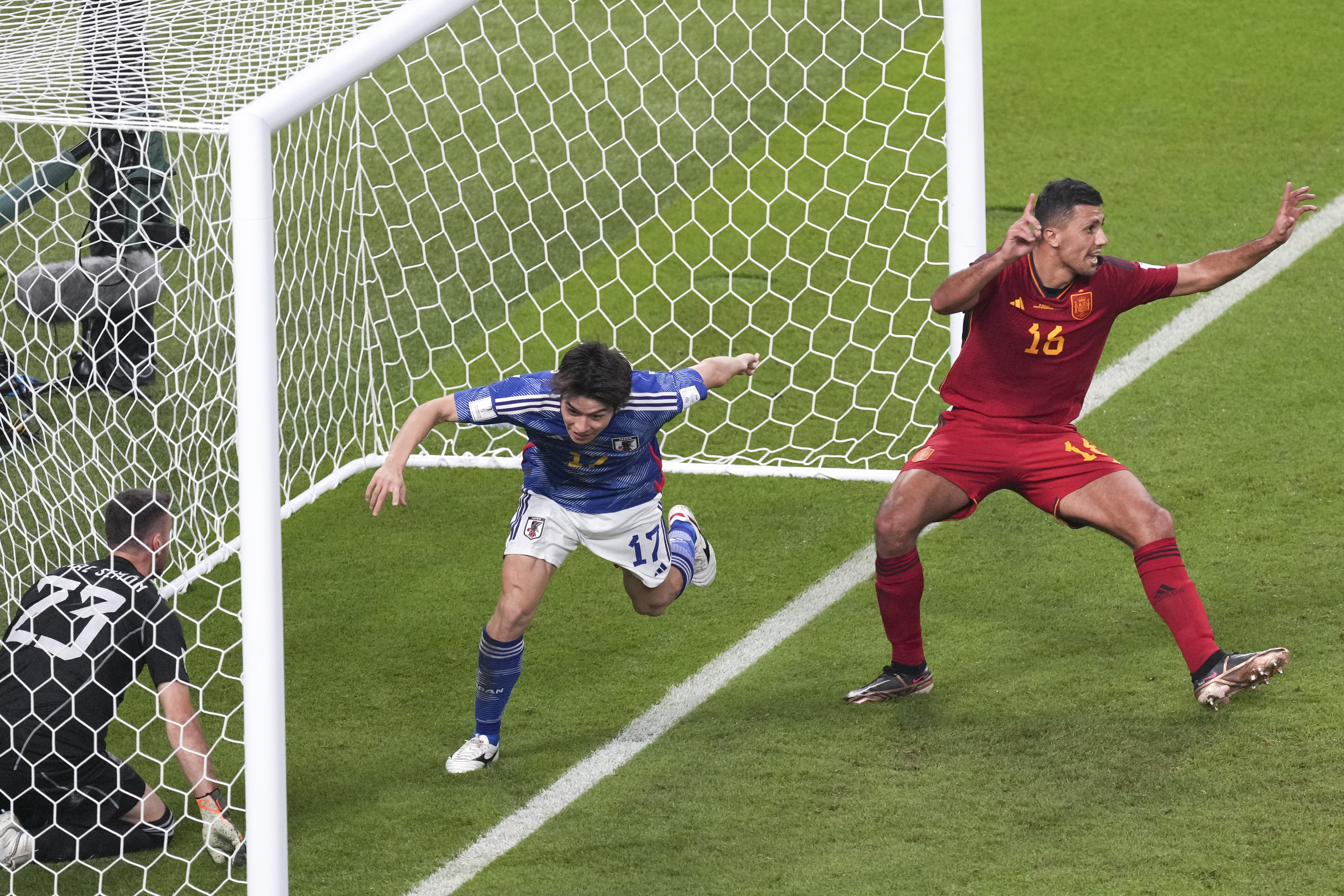 世界杯战绩被淘汰（卡塔尔世界杯｜全天综合：德国、比利时双双遭淘汰）