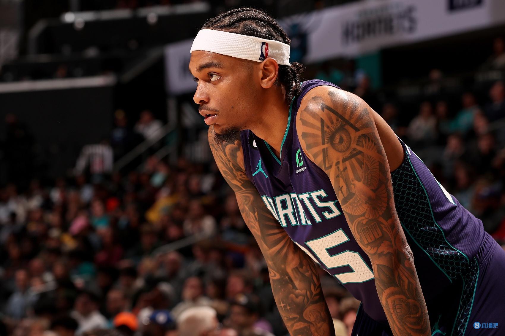 今年NBA截止到今天有哪些交易（分析-各队最新的交易目标：三队首选阿努诺比 湖人奇才争德罗赞）