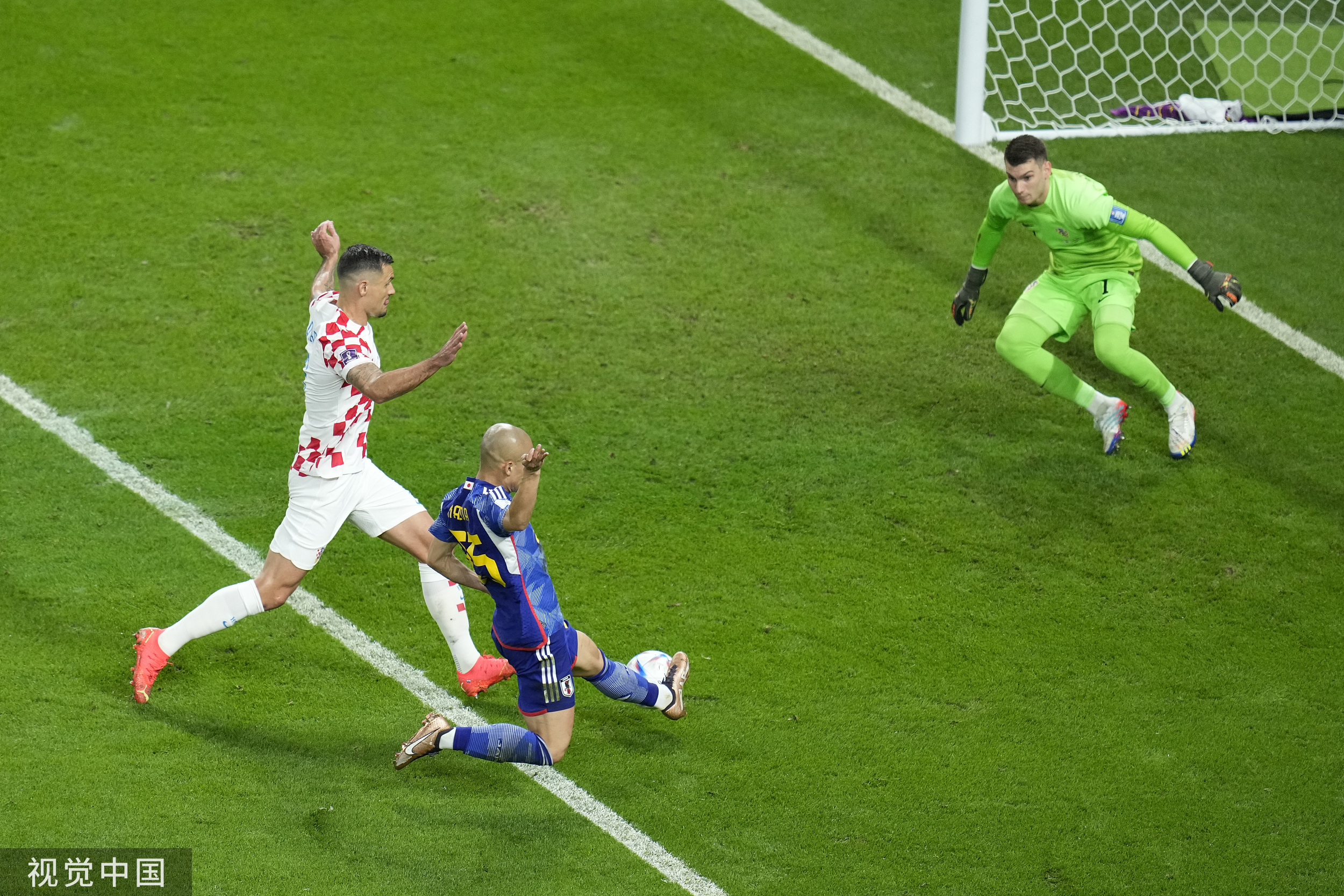 2010世界杯日本队（首场点球大战！克罗地亚4比2战胜日本，门将三次扑出点球）