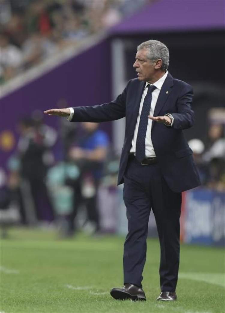 2016欧洲杯葡萄牙队名单（敢把C罗放在板凳上，68岁老帅手捧欧洲杯，葡萄牙三大豪门都执教过）