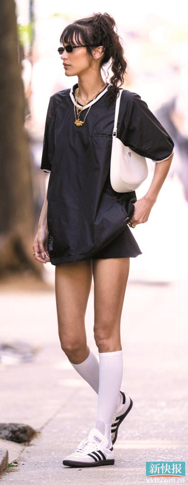 足球鞋配什么衣服最好看（时髦世界杯 复古足球风）