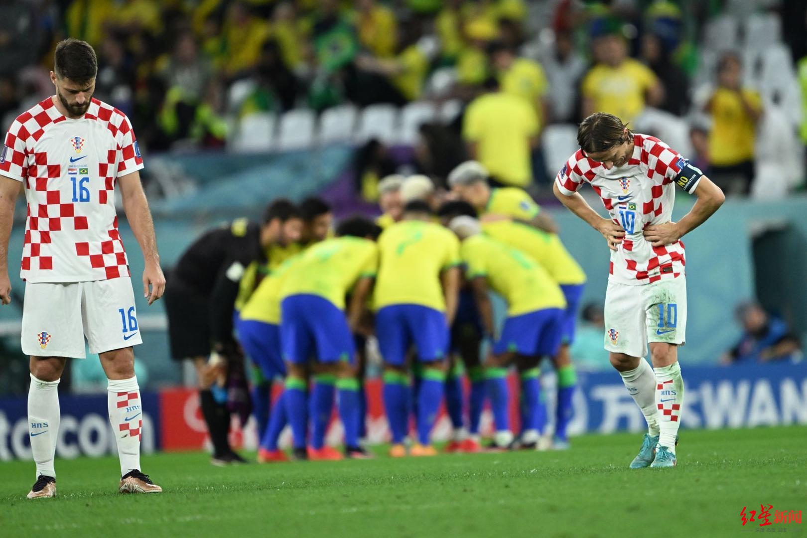 2010世界杯巴西对荷兰（头号夺冠热门出局！巴西队点球大战不敌克罗地亚队，利瓦科维奇一战封神）