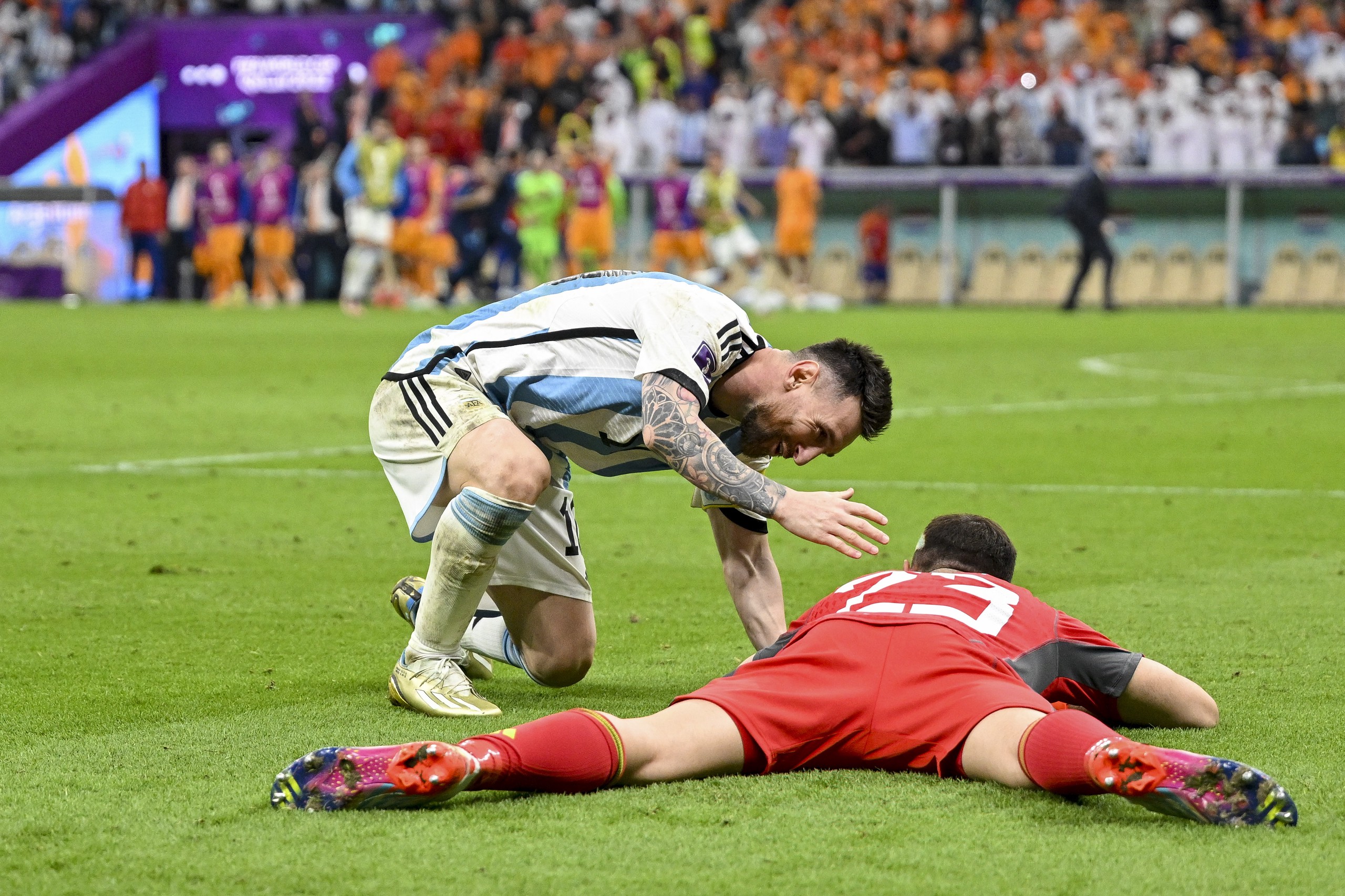 射手卡｜阿根廷惊险挺进半决赛：梅西点球，射手榜暂列第二