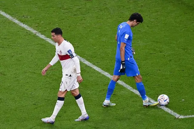 世界杯葡萄牙最新消息（告别世界杯，C罗哭了！摩洛哥淘汰葡萄牙，创造非洲奇迹）