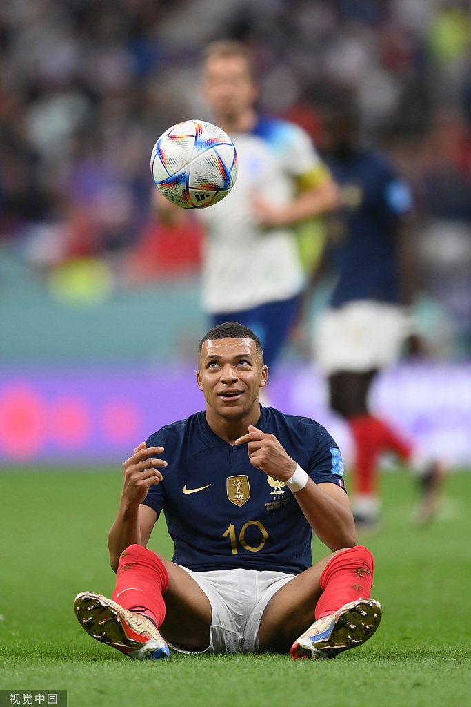 俄罗斯世界杯赛程回看（这就是宿命！凯恩点球踢飞，英格兰1-2法国无缘四强）